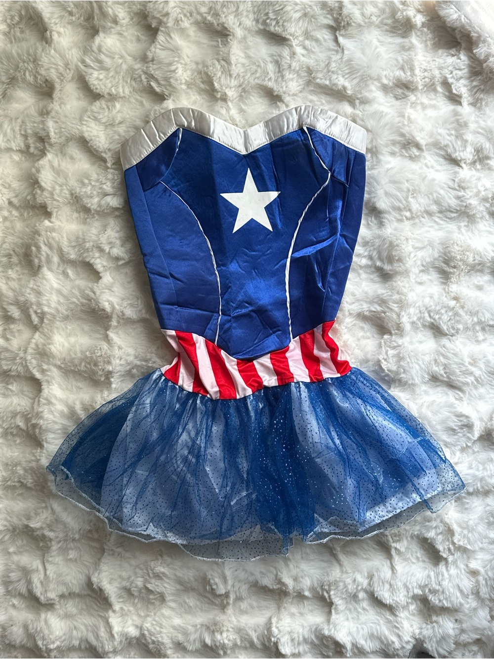 Marvel Women’s Superhero Essential Chic Hallowen Party Costume - Picture 2 of 5